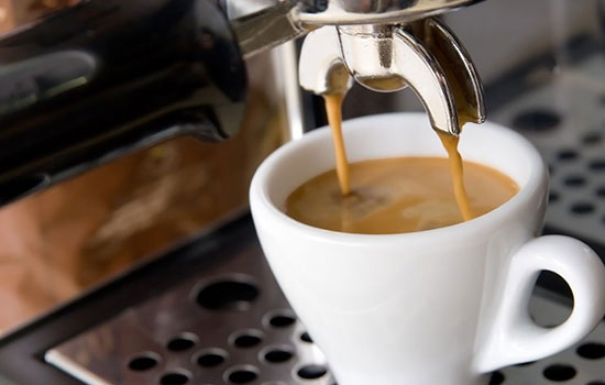 Кофемашина Ariete не наливает кофе